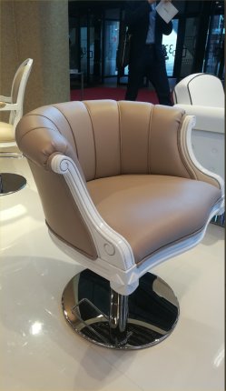 Pietranera Tiffany Hydraulic Styling Chair  21.19L