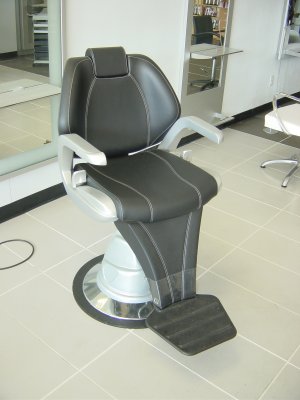 AGV European Barber Chair